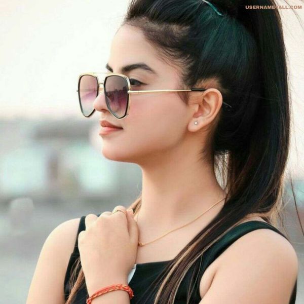 Girl WhatsApp Dp (9)